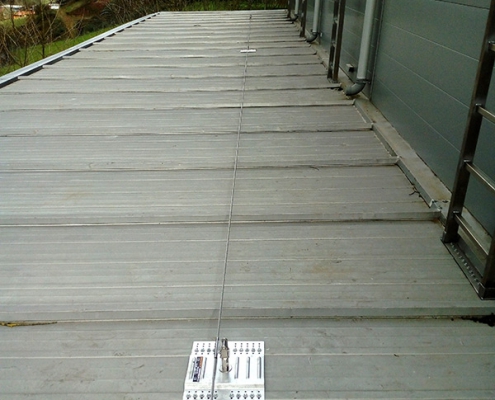 Líneas de vida horizontales de Innotech y escaleras a medida en Tolosako Lanbide Eskola